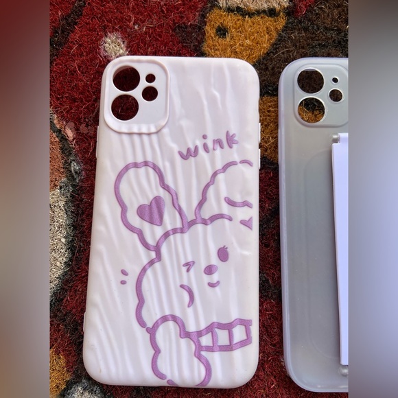 IPHONE 11/ XR PHONE COVER - Picture 4 of 5